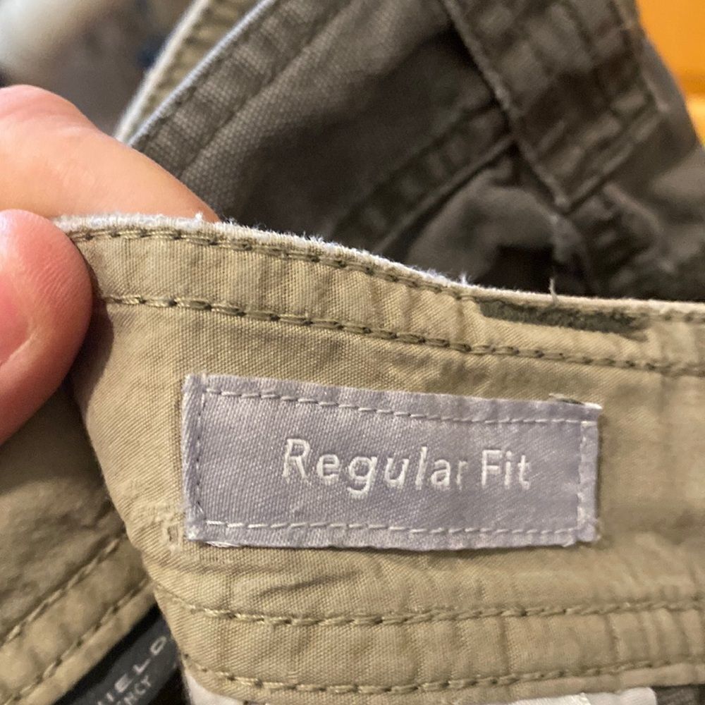 Columbia Omni shield mens army green pants